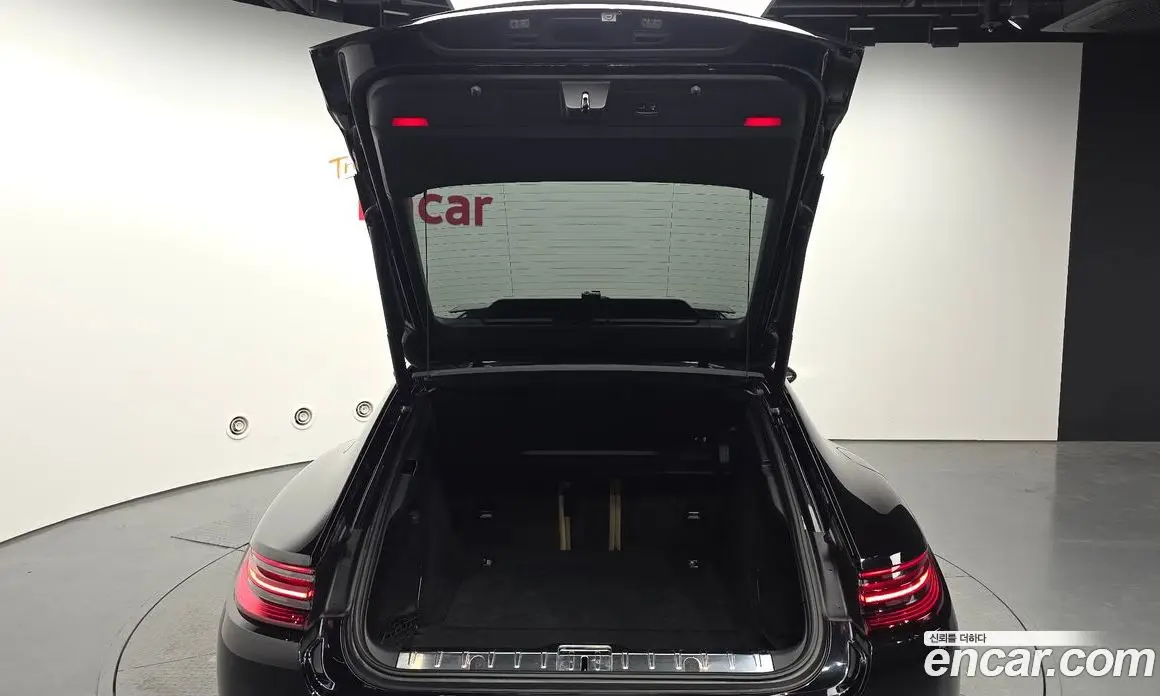 Porsche Panamera 2018 3.0 автомат (гидро), фото 26