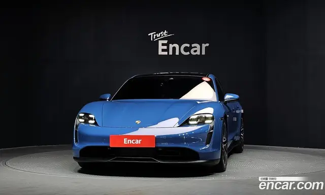 Porsche Taycan 2021 0.1 автомат (гидро), миниатюра 3