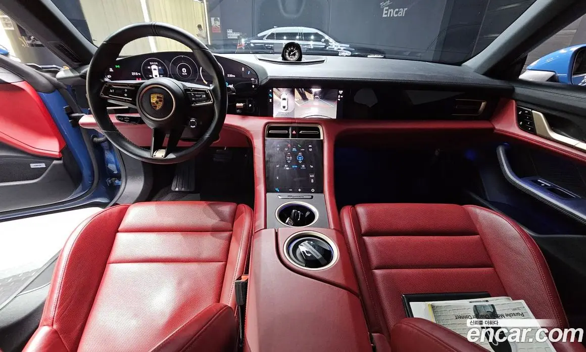 Porsche Taycan 2021 0.1 автомат (гидро), фото 10