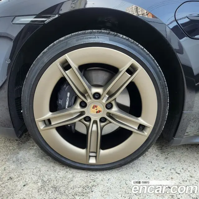 Porsche Taycan 2025 автомат (гидро), миниатюра 5