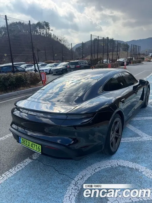 Porsche Taycan 2025 автомат (гидро), миниатюра 6
