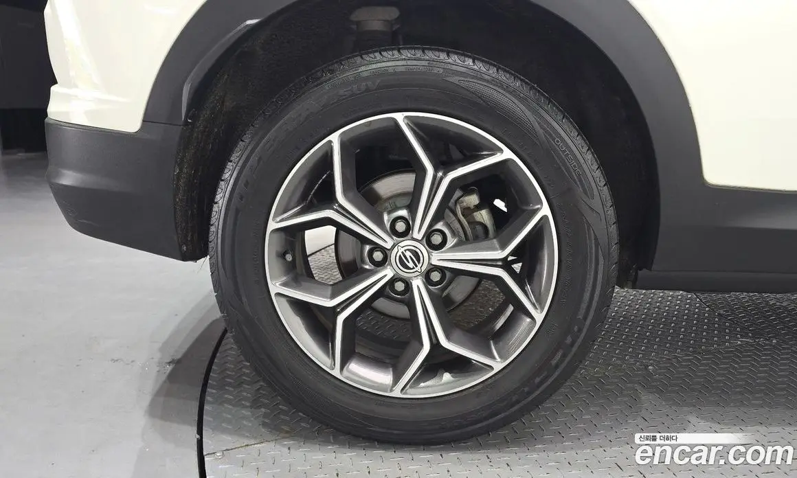 SsangYong Korando 2021 1.5 автомат (гидро), фото 5