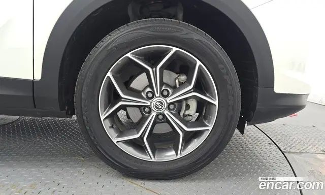 SsangYong Korando 2021 1.5 автомат (гидро), миниатюра 7