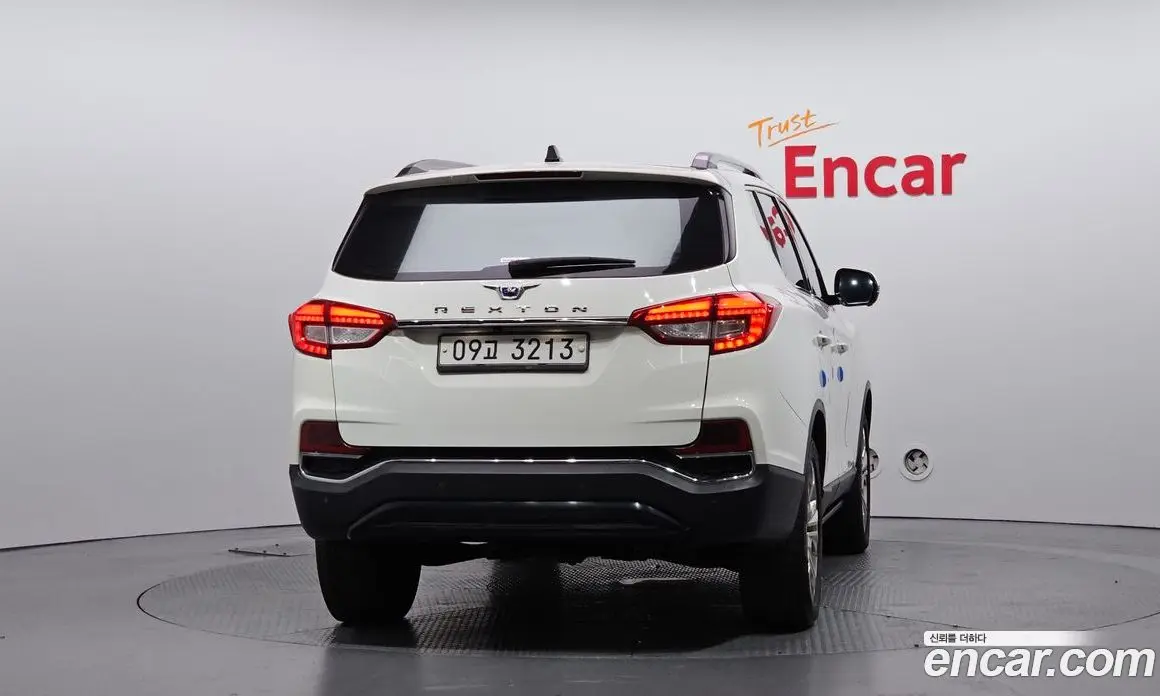 SsangYong Rexton 2017 2.2 автомат (гидро), фото 4