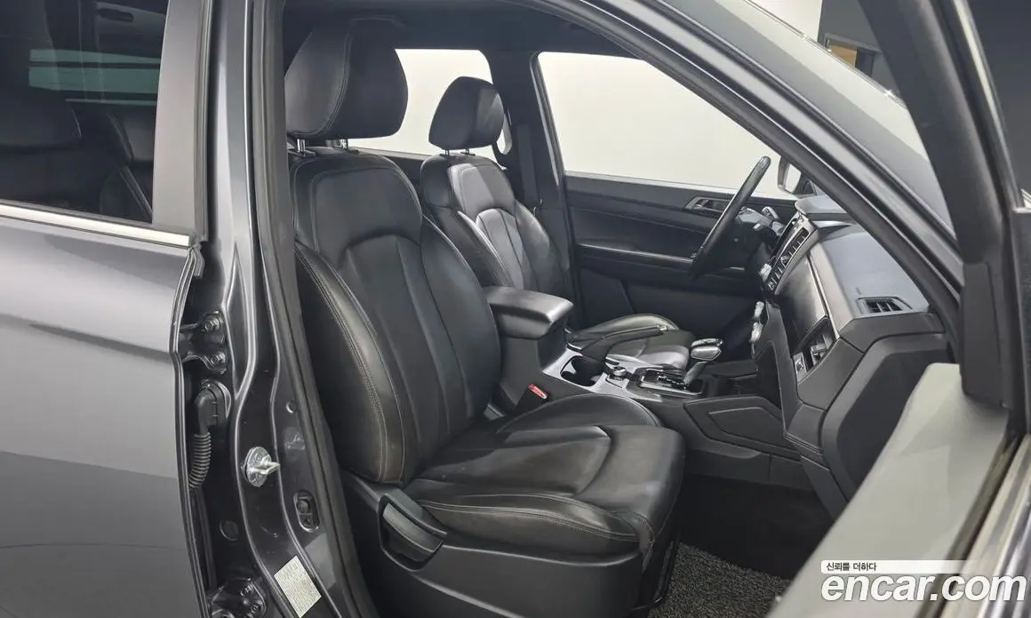 SsangYong Rexton 2019 2.2 автомат (гидро), фото 12