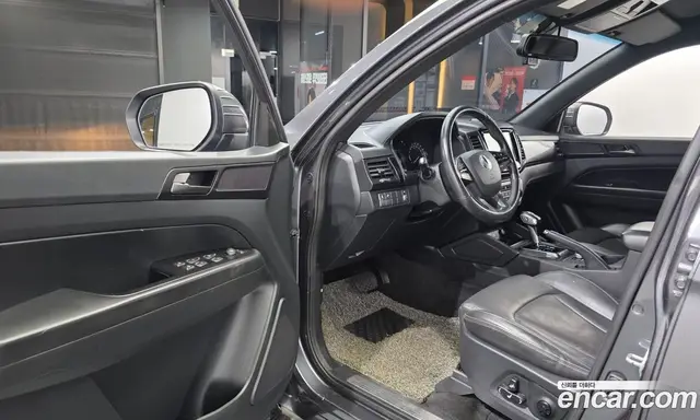 SsangYong Rexton 2019 2.2 автомат (гидро), миниатюра 10