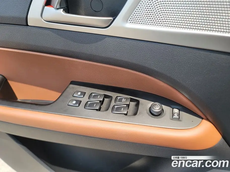 SsangYong Rexton 2019 2.2 автомат (гидро), фото 15