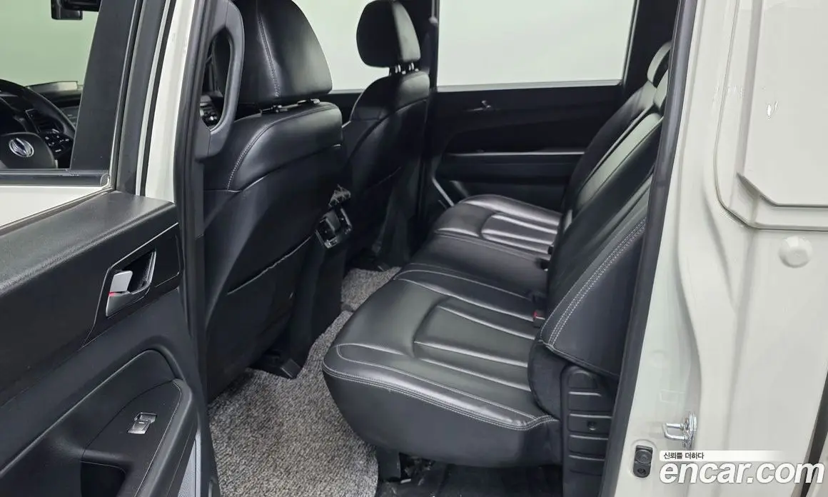 SsangYong Rexton 2020 2.2 автомат (гидро), фото 18