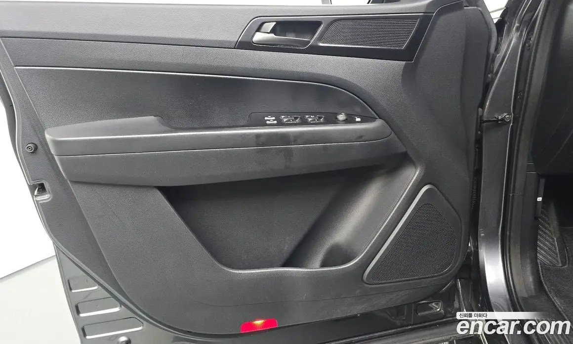SsangYong Rexton 2020 2.2 автомат (гидро), фото 14