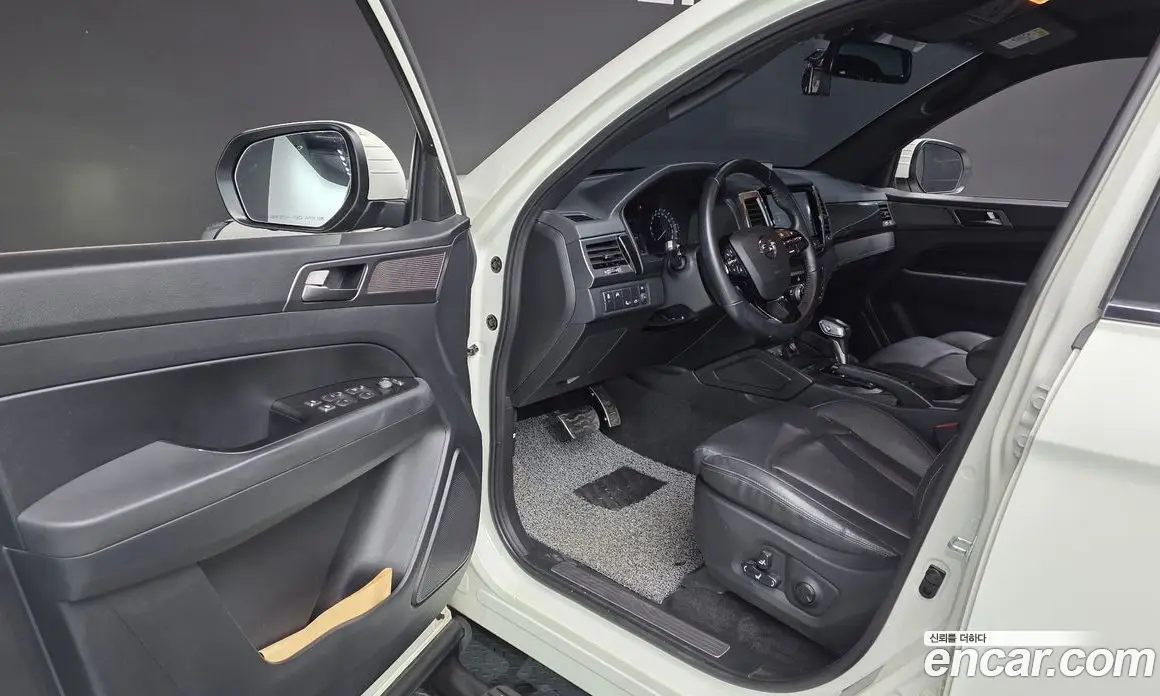 SsangYong Rexton 2021 2.2 автомат (гидро), фото 13