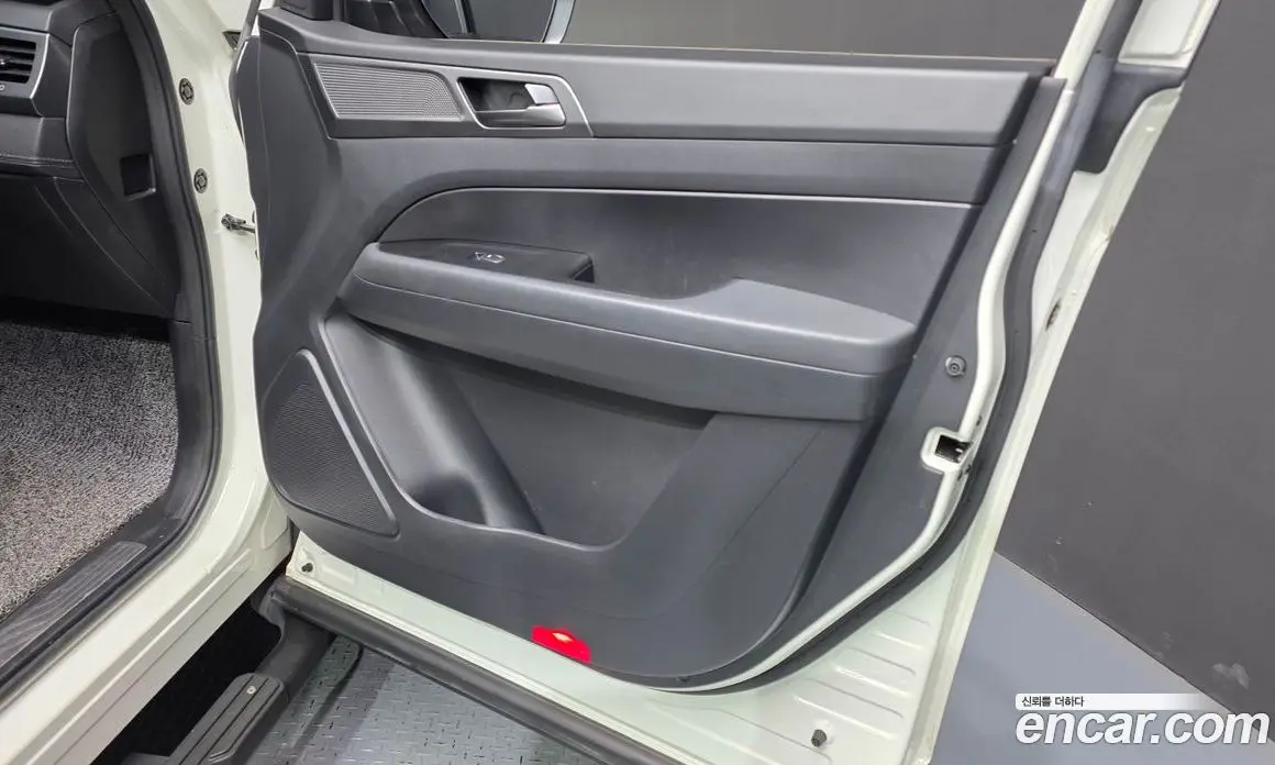 SsangYong Rexton 2021 2.2 автомат (гидро), фото 14