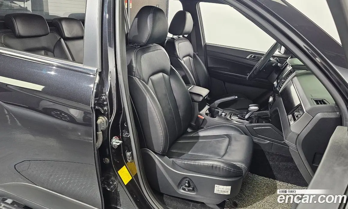 SsangYong Rexton 2022 2.2 автомат (гидро), фото 18