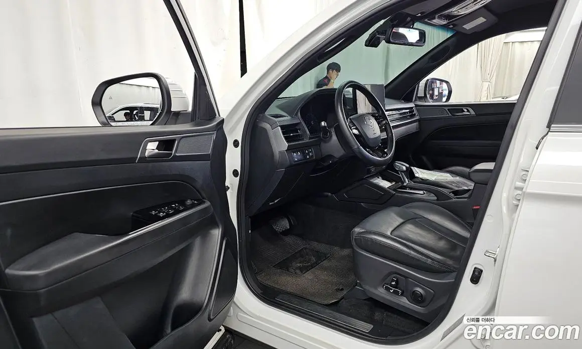 SsangYong Rexton 2024 2.2 автомат (гидро), фото 13