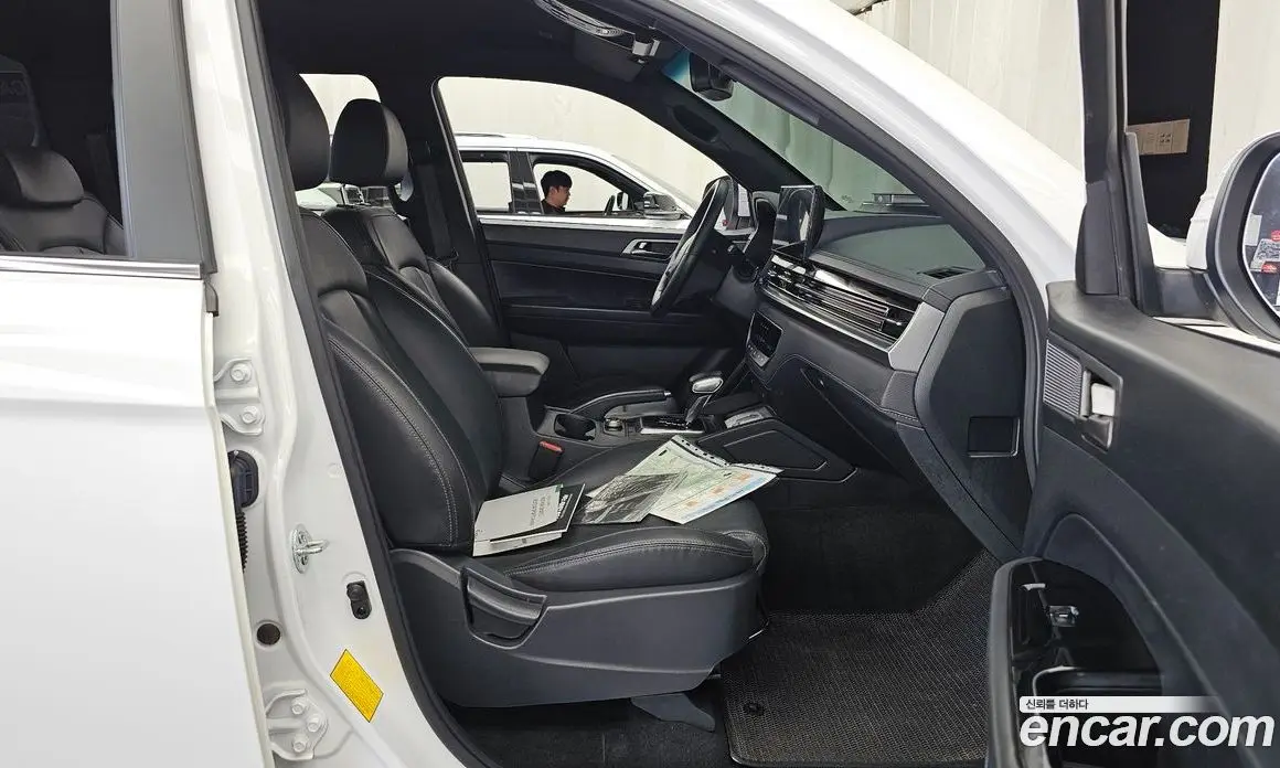 SsangYong Rexton 2024 2.2 автомат (гидро), фото 17