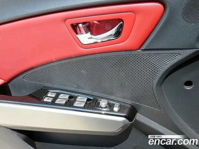 SsangYong TIBOLI 2015 1.6 автомат (гидро), миниатюра 11