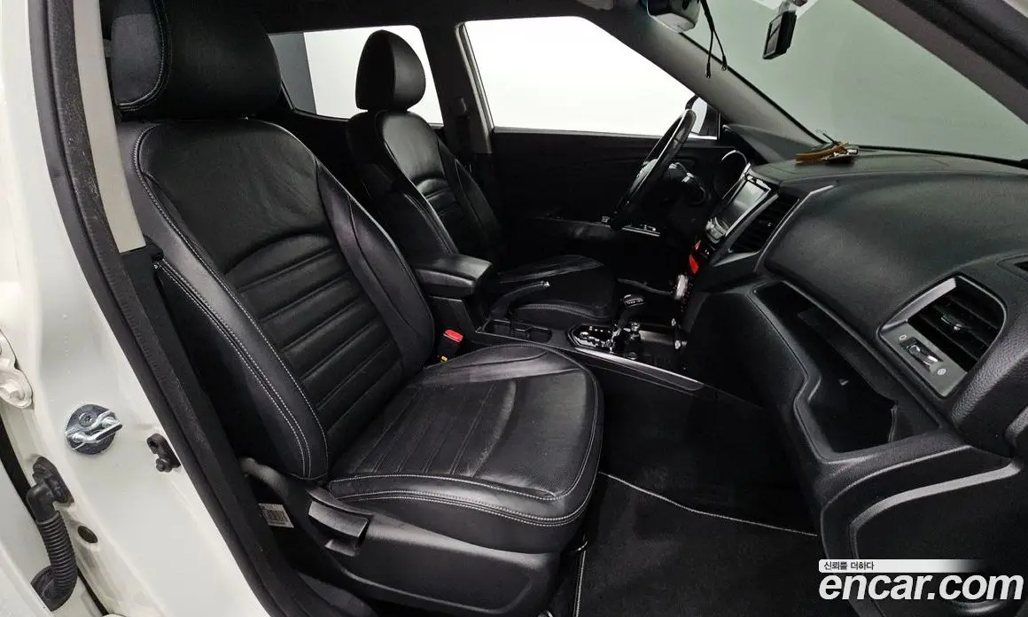 SsangYong TIBOLI 2017 1.6 автомат (гидро), фото 16
