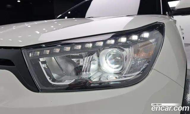 SsangYong TIBOLI 2017 1.6 автомат (гидро), миниатюра 7