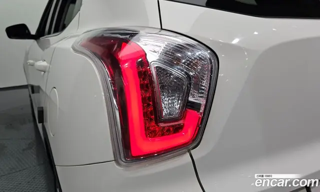 SsangYong TIBOLI 2017 1.6 автомат (гидро), миниатюра 8