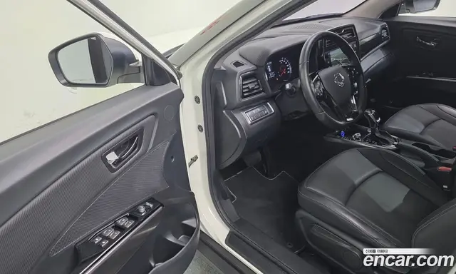 SsangYong TIBOLI 2020 1.5 автомат (гидро), миниатюра 11