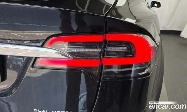 Tesla Model X 2020 0.3 автомат (гидро), миниатюра 9