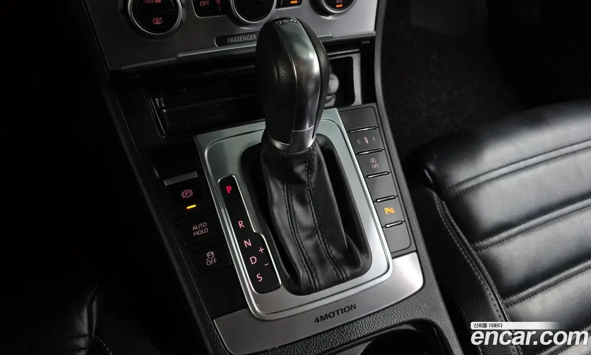 Volkswagen CC 2013 2.0 автомат (гидро), фото 9
