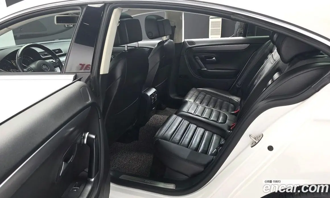 Volkswagen CC 2013 2.0 автомат (гидро), фото 12