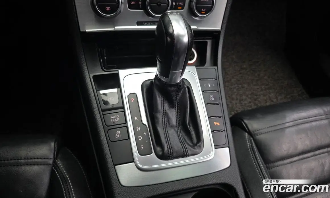 Volkswagen CC 2013 2.0 автомат (гидро), фото 9