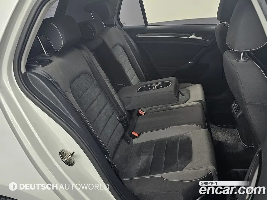 Volkswagen Golf 2015 2.0 автомат (гидро), фото 12