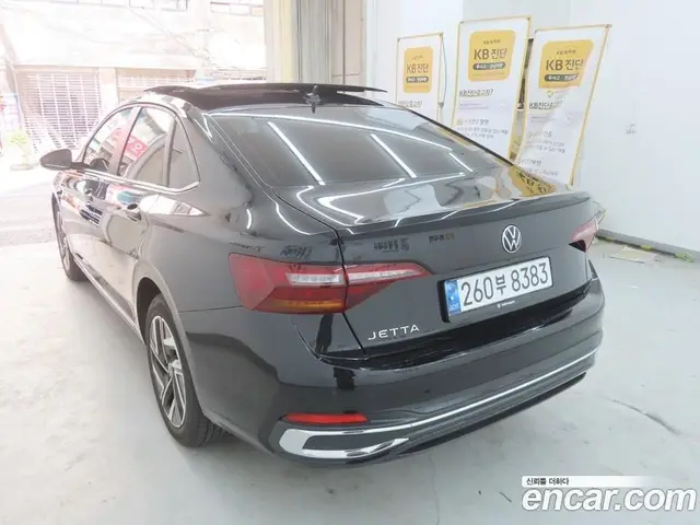 Volkswagen Jetta 2023 1.5 автомат (гидро), миниатюра 3