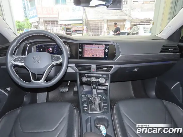 Volkswagen Jetta 2023 1.5 автомат (гидро), миниатюра 7