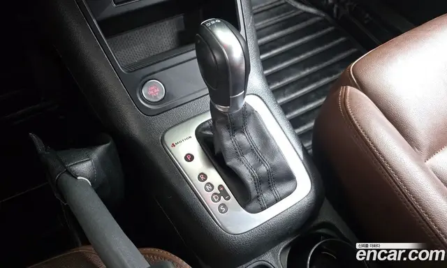 Volkswagen Tiguan 2014 2.0 автомат (гидро), миниатюра 9