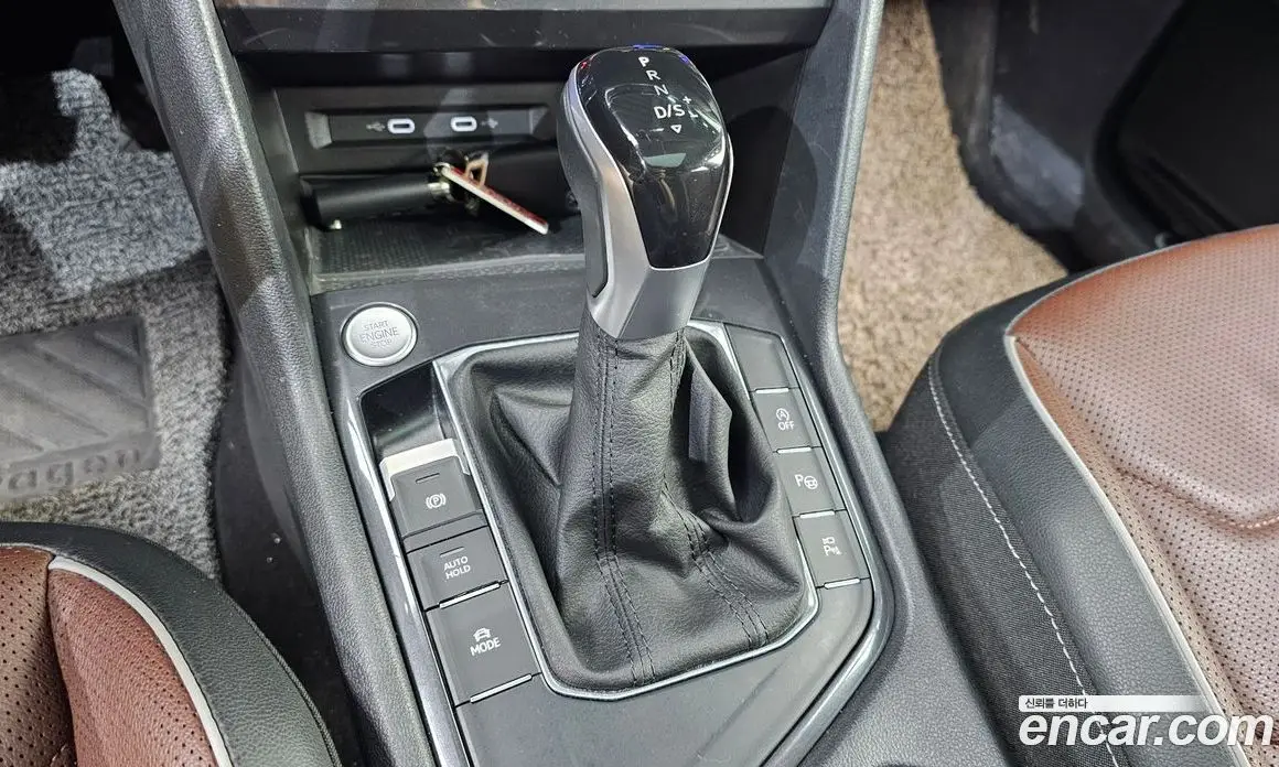 Volkswagen Tiguan 2022 2.0 автомат (гидро), фото 12
