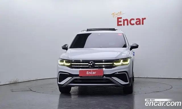 Volkswagen Tiguan 2022 2.0 автомат (гидро), миниатюра 3