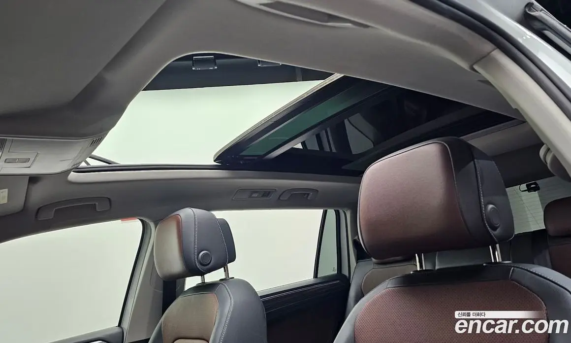 Volkswagen Tiguan 2022 2.0 автомат (гидро), фото 25