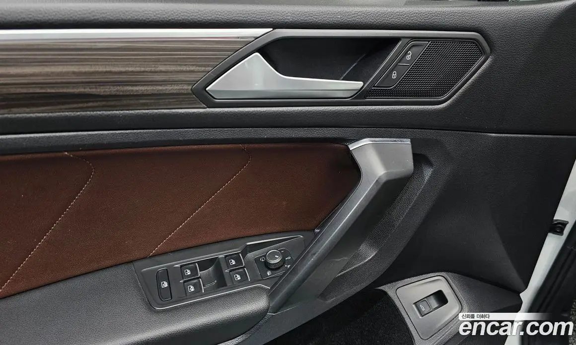 Volkswagen Tiguan 2022 2.0 автомат (гидро), фото 30