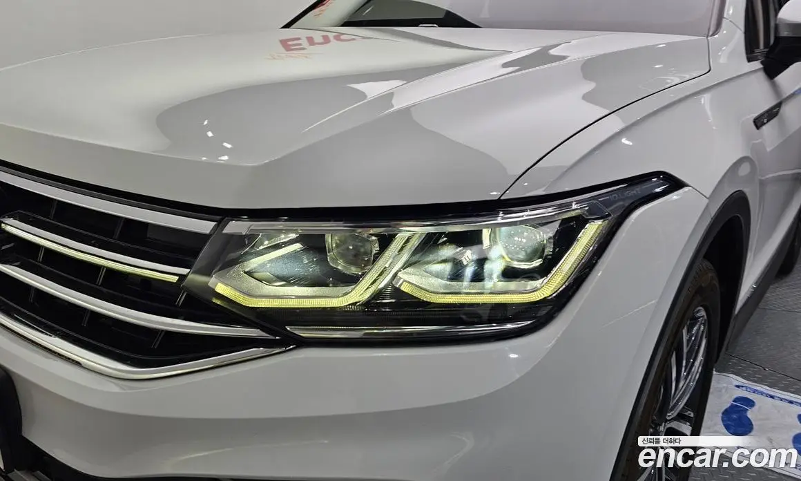 Volkswagen Tiguan 2022 2.0 автомат (гидро), фото 8
