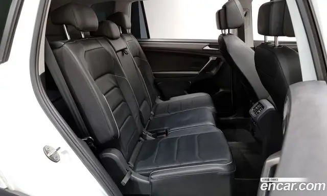 Volkswagen Tiguan 2023 2.0 автомат (гидро), миниатюра 12