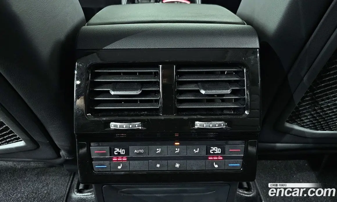 Volkswagen Touareg 2024 3.0 автомат (гидро), фото 25
