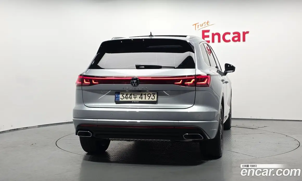 Volkswagen Touareg 2024 3.0 автомат (гидро), фото 4