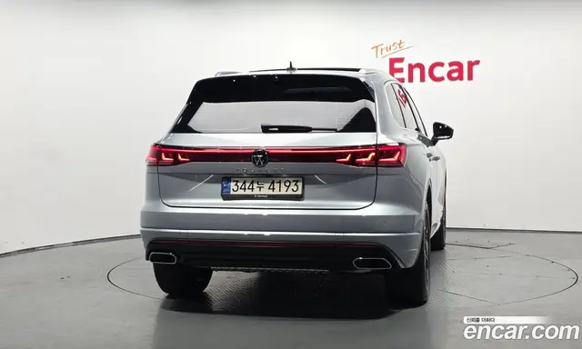 Volkswagen Touareg 2024 3.0 автомат (гидро), миниатюра 4