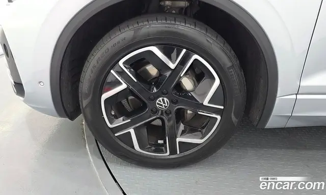 Volkswagen Touareg 2024 3.0 автомат (гидро), миниатюра 5