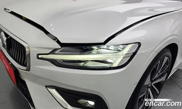 Volvo S60 2023 2.0 автомат (гидро), миниатюра 8
