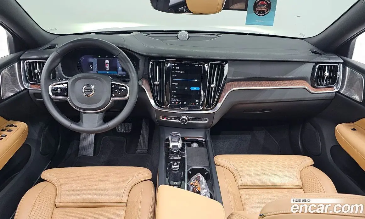 Volvo S60 2023 2.0 автомат (гидро), фото 10