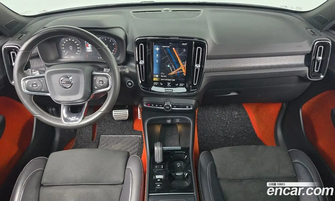 Volvo XC40 2019 2.0 автомат (гидро), фото 7