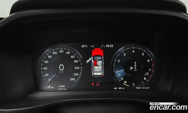 Volvo XC40 2019 2.0 автомат (гидро), миниатюра 8