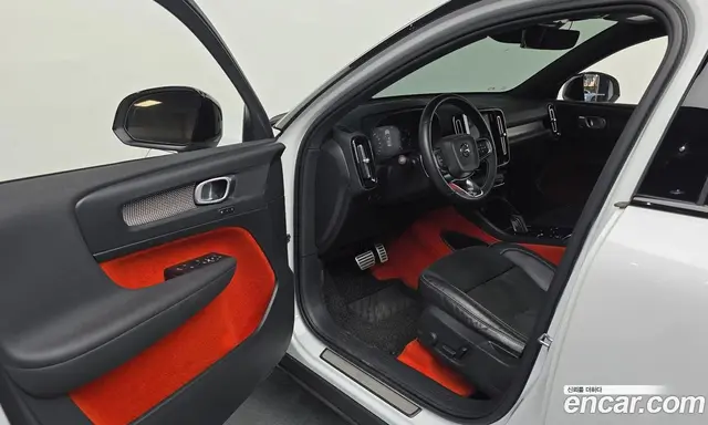 Volvo XC40 2019 2.0 автомат (гидро), миниатюра 10