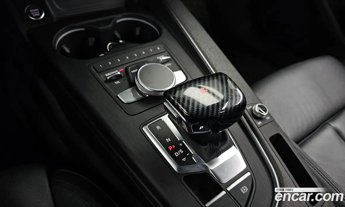 Audi A4 2019 2.0 автомат (гидро), фото 9