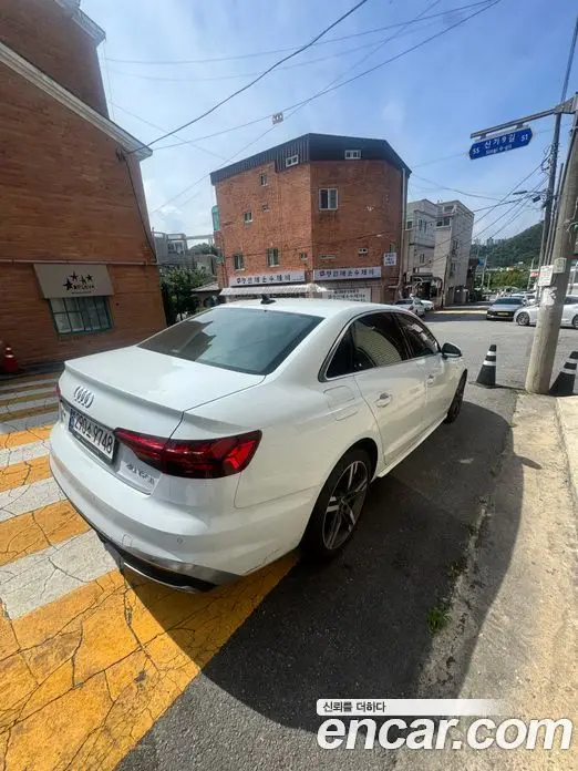 Audi A4 2021 2.0 автомат (гидро), миниатюра 2