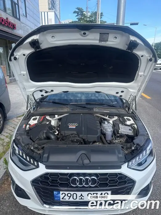 Audi A4 2021 2.0 автомат (гидро), миниатюра 6