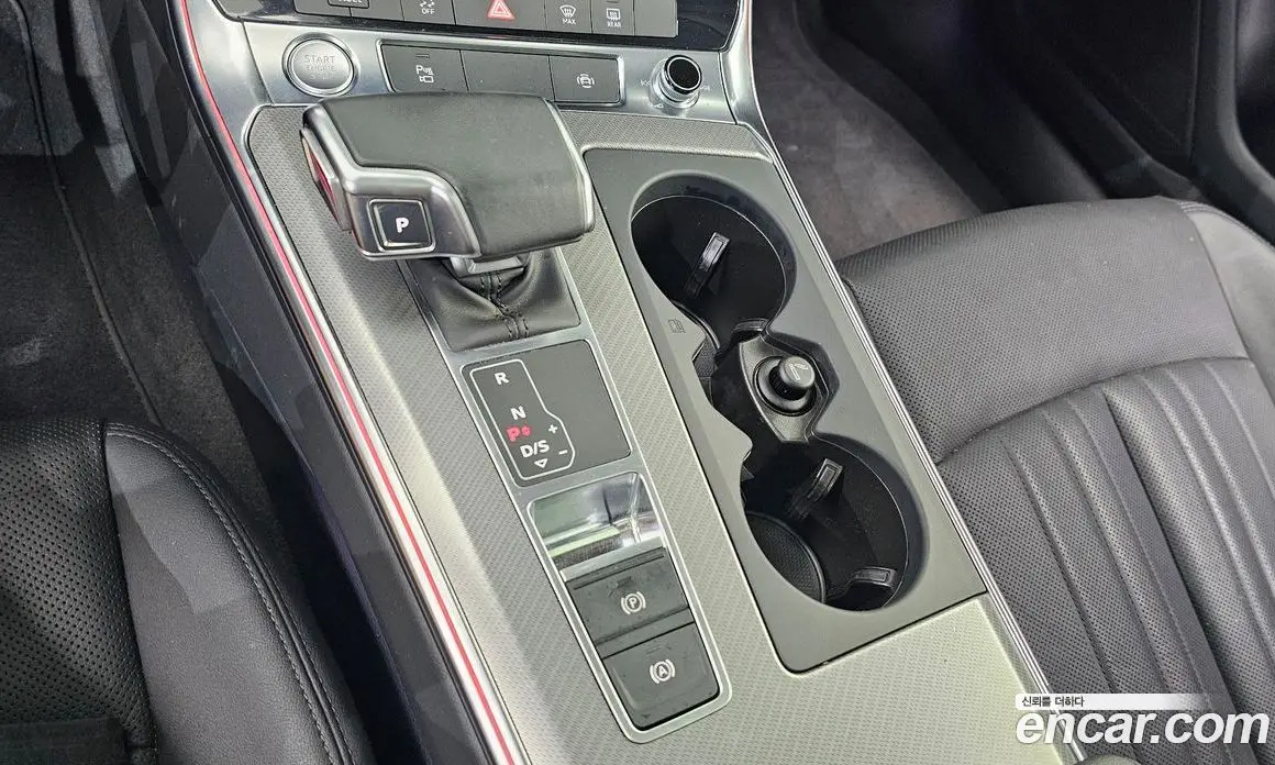 Audi A6 2020 2.0 автомат (гидро), фото 12